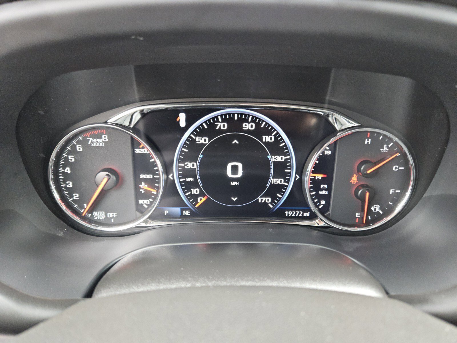 Used 2023 GMC Acadia AT4 w/ Technology Package image 30