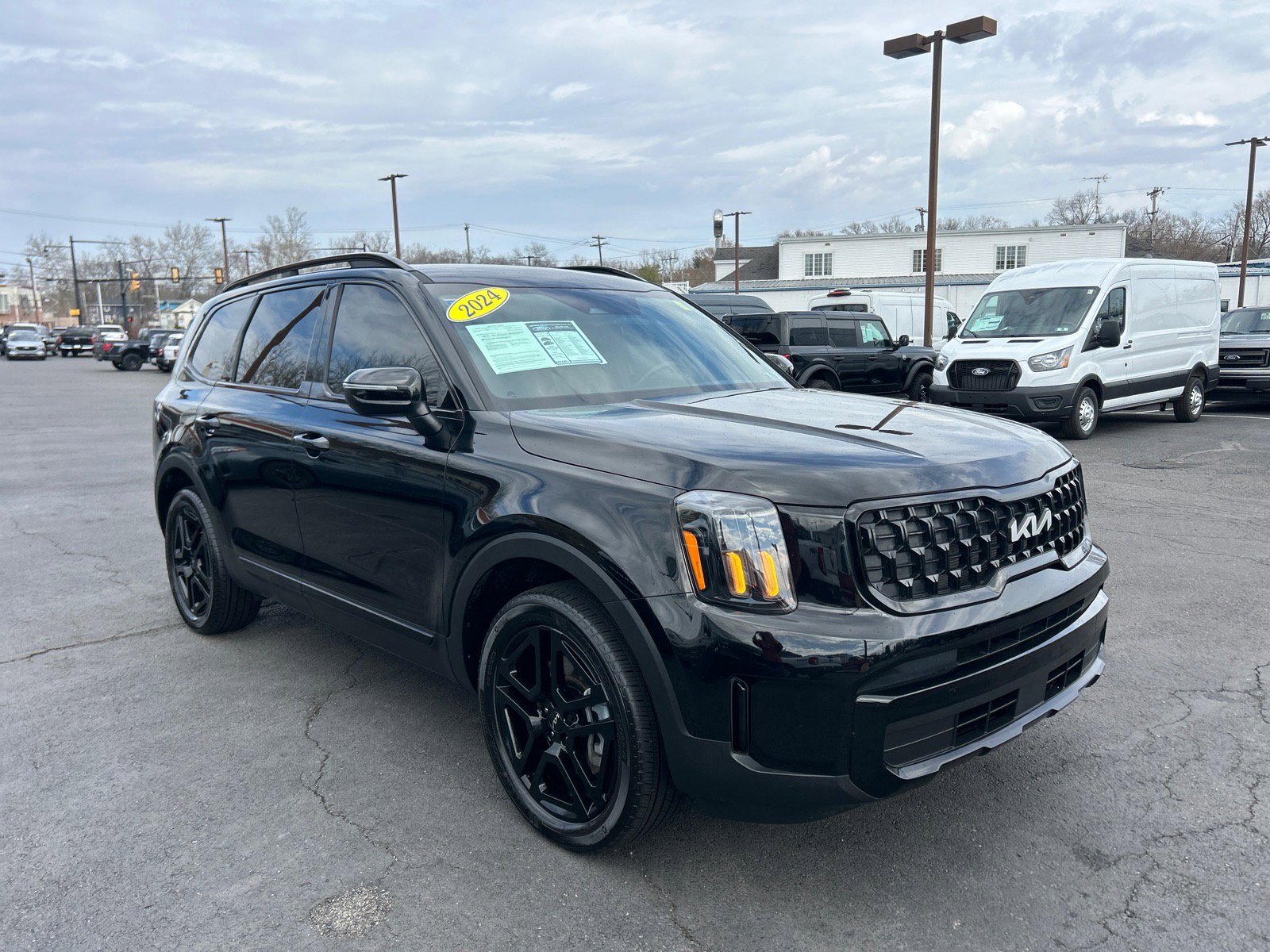 Used 2024 Kia Telluride EX X-Line image 24
