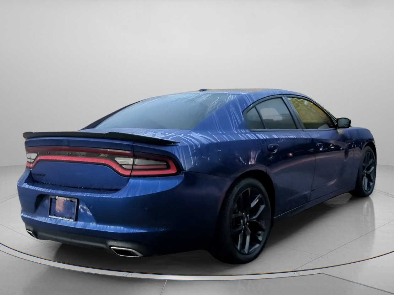 Used 2021 Dodge Charger SXT w/ Blacktop Package RWD image 27