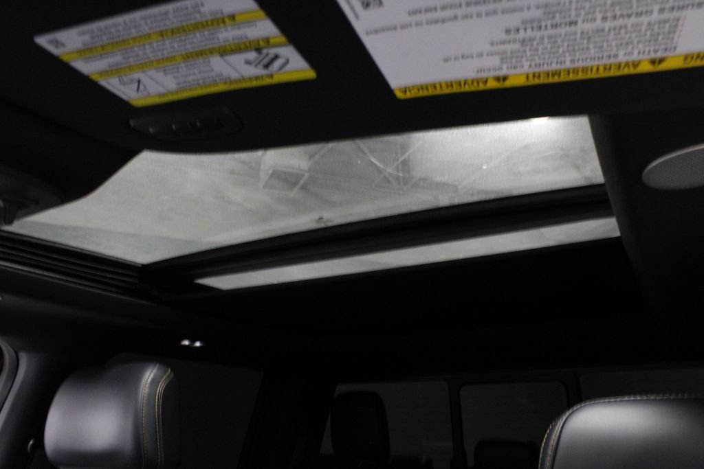 Certified 2024 Ford F250 Platinum AWD/4WD image 32