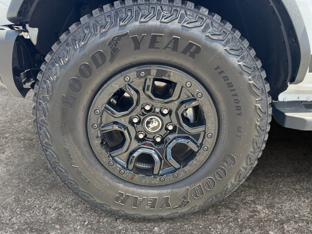 Certified 2023 Ford Bronco Wildtrak image 8