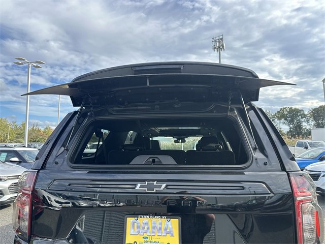 Used 2023 Chevrolet Suburban RST w/ Sport Performance Package image 5