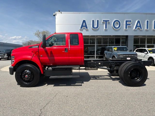 Certified 2021 Ford F750 2WD SuperCab Super Duty image 5