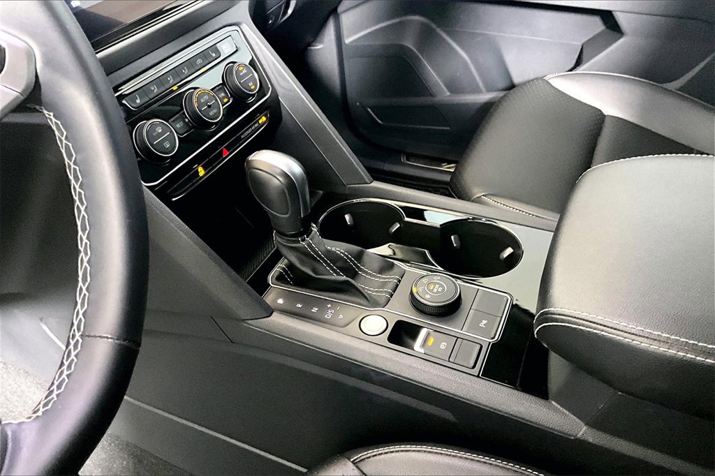 Used 2022 Volkswagen Atlas SE image 14