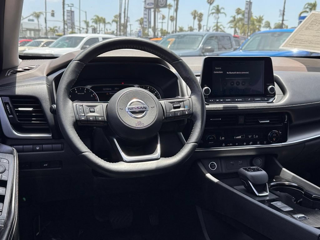 Used 2021 Nissan Rogue SV w/ Premium Package FWD image 29