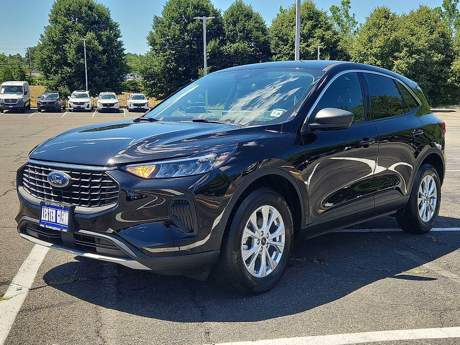 Certified 2023 Ford Escape Active w/ Tech Pack #1 AWD/4WD image 3
