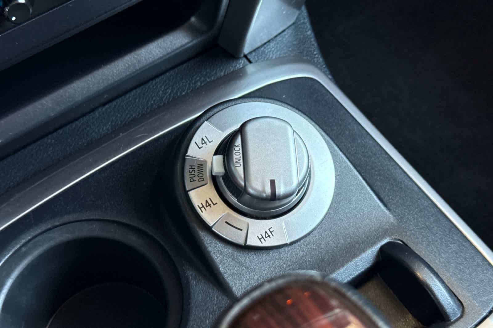 Used 2019 Toyota 4Runner Limited AWD/4WD image 30