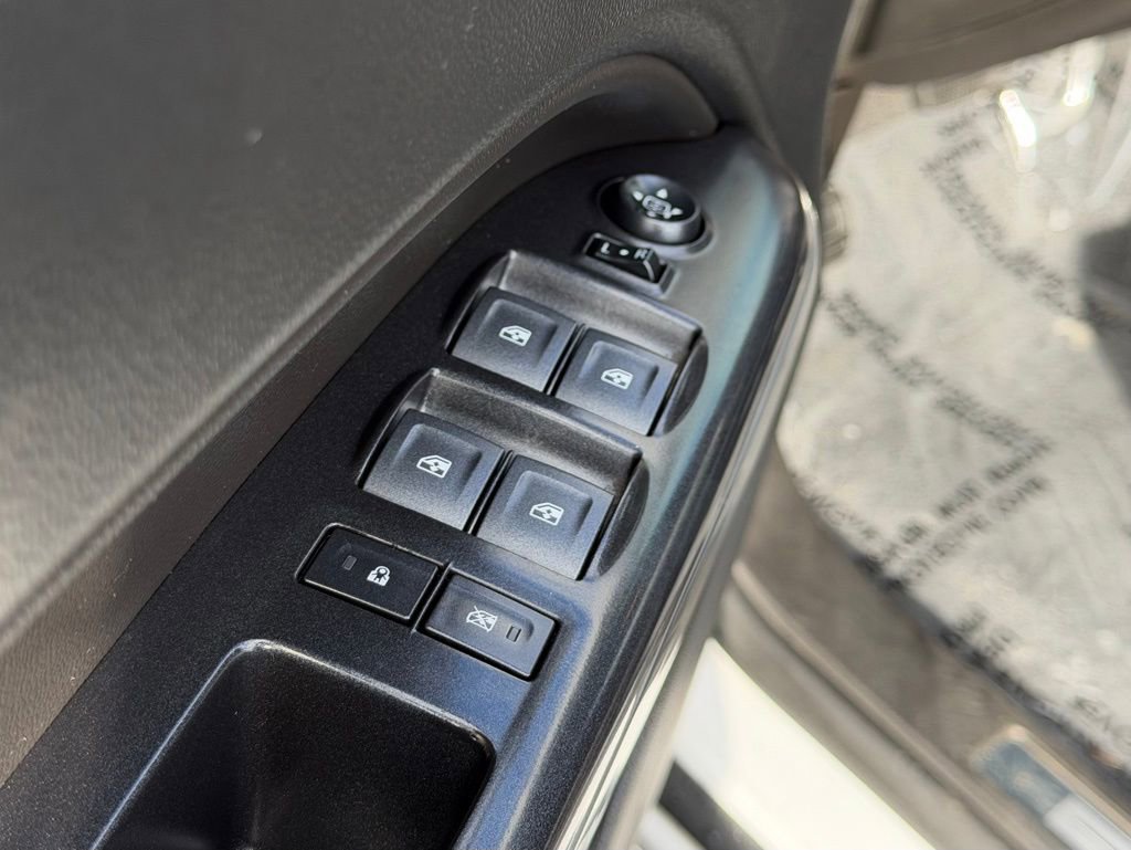 Used 2022 Chevrolet Colorado ZR2 image 15