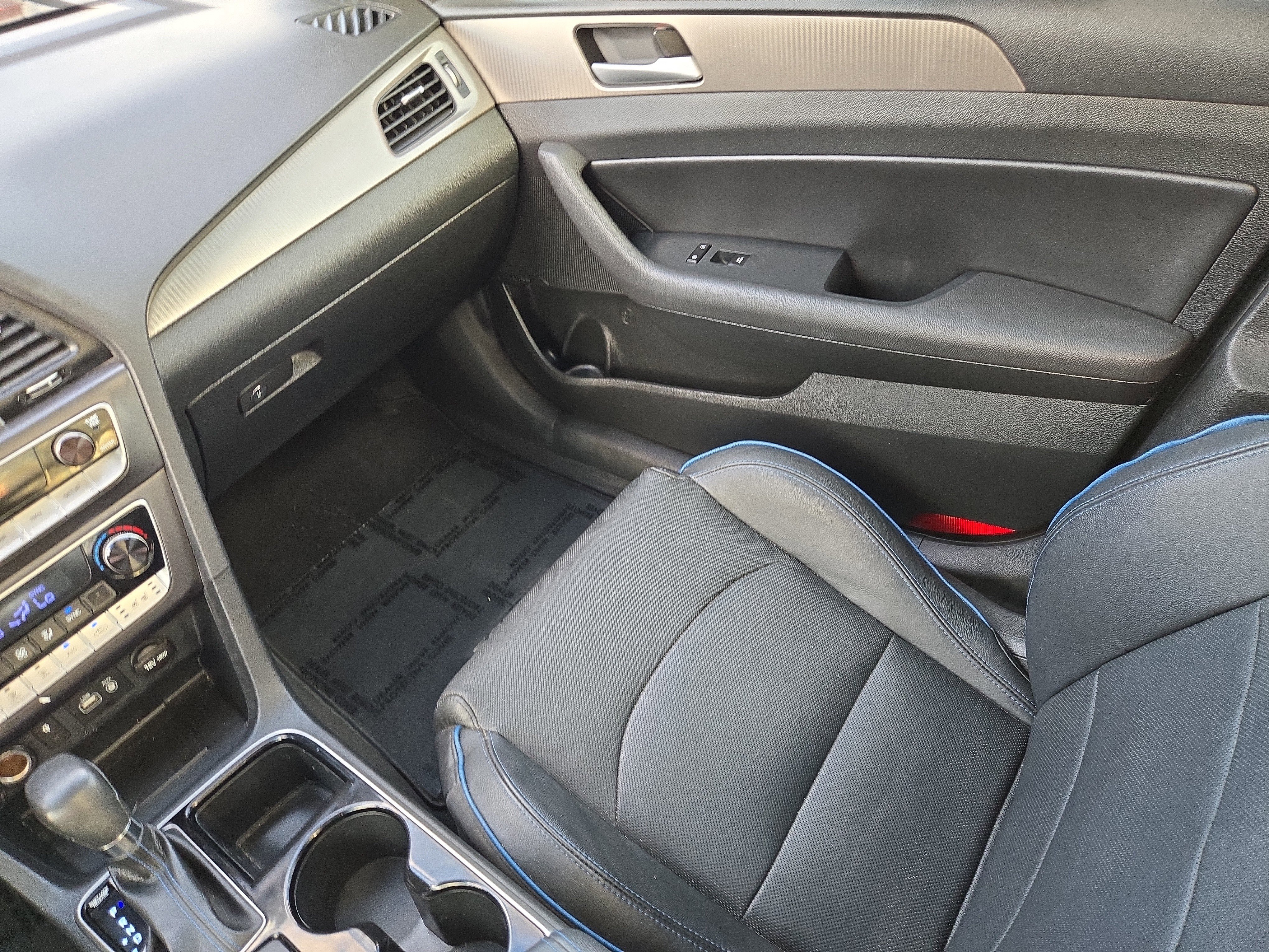 Used 2019 Hyundai Sonata Limited image 14