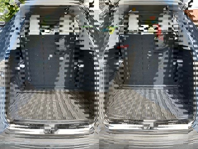 Used 2025 Toyota Grand Highlander AWD image 13