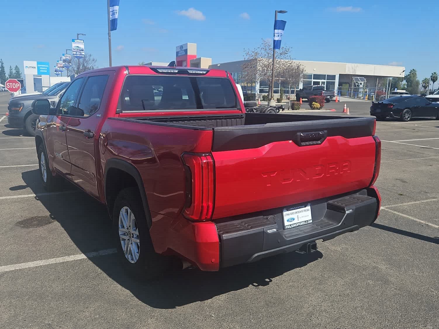 Used 2022 Toyota Tundra SR5 w/ Convenience Package image 3