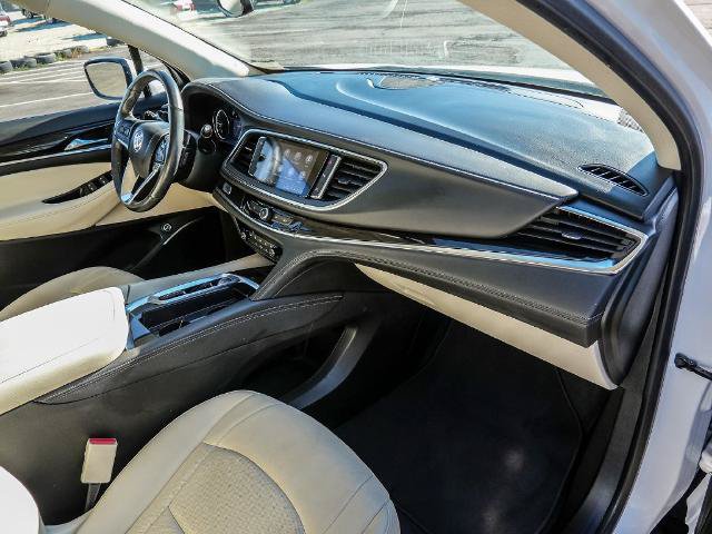 Used 2023 Buick Enclave Essence w/ Sport Touring Edition FWD image 16
