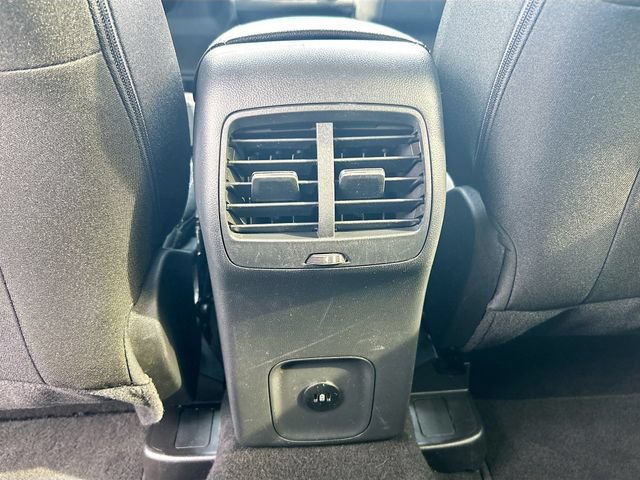 Certified 2025 Ford Escape Active AWD/4WD image 31