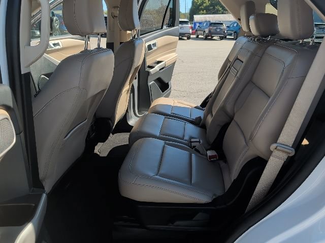 Certified 2023 Ford Explorer XLT w/ Equipment Group 202A image 24