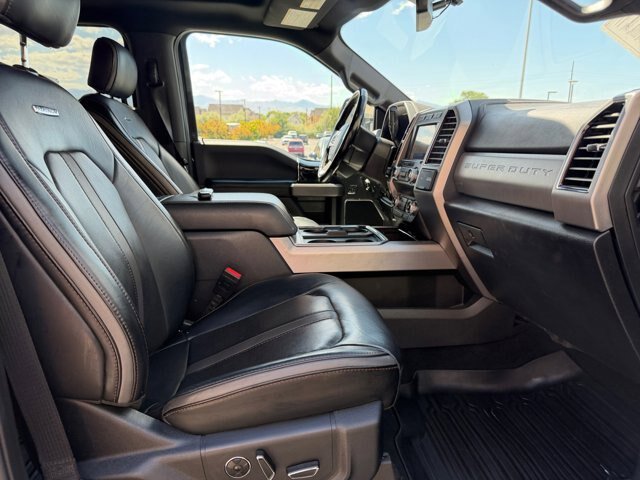 Certified 2020 Ford F350 Platinum AWD/4WD image 21
