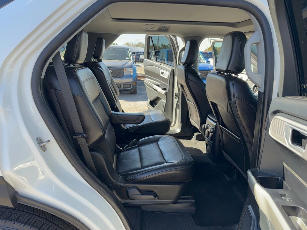Certified 2023 Ford Explorer Limited w/ Equipment Group 301A image 13