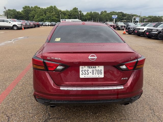 Used 2023 Nissan Altima 2.5 SR w/ SR Premium Package AWD/4WD image 11