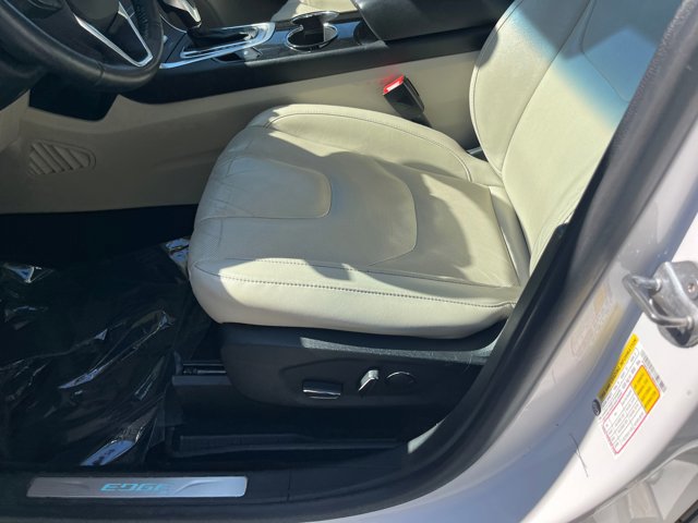 Certified 2017 Ford Edge Titanium w/ Equipment Group 301A image 16