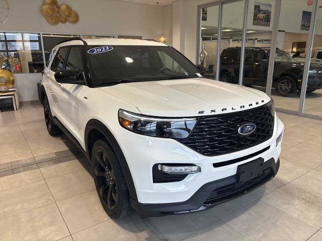 Certified 2023 Ford Explorer ST-Line image 7