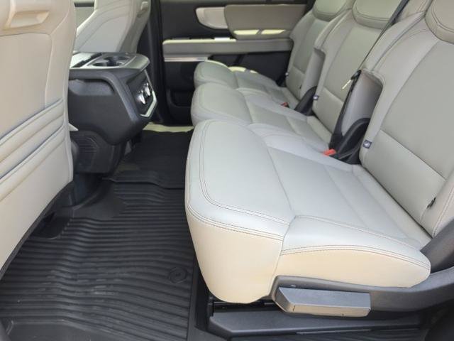 Certified 2025 Ford Expedition Active RWD image 10