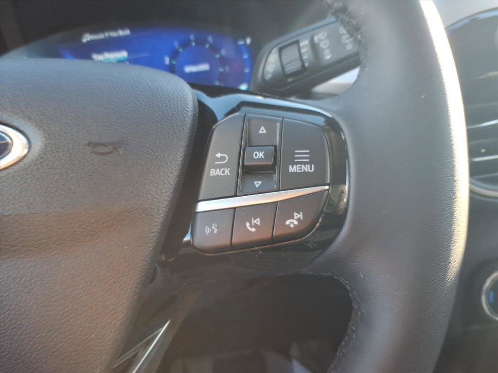 Certified 2022 Ford Escape SEL w/ Technology Package image 17