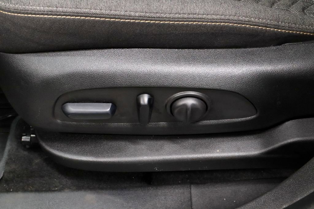 Used 2024 Chevrolet Equinox LT w/ LPO, Floor Liner Package AWD/4WD image 24