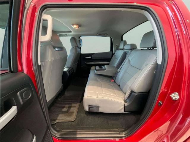 Used 2017 Toyota Tundra Limited w/ Limited Premium Package AWD/4WD image 17