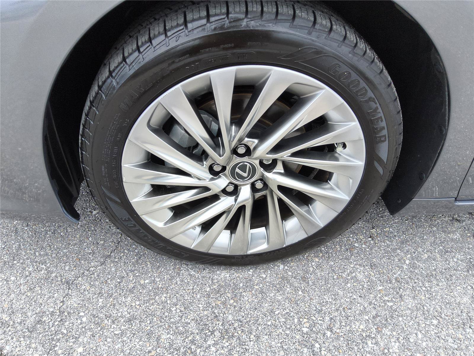Used 2021 Lexus ES 350 Ultra Luxury FWD image 10
