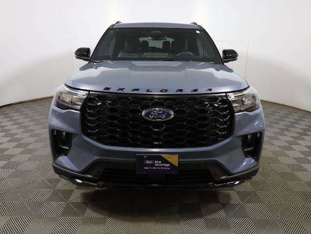 Certified 2025 Ford Explorer ST-Line w/ Premium Package image 6