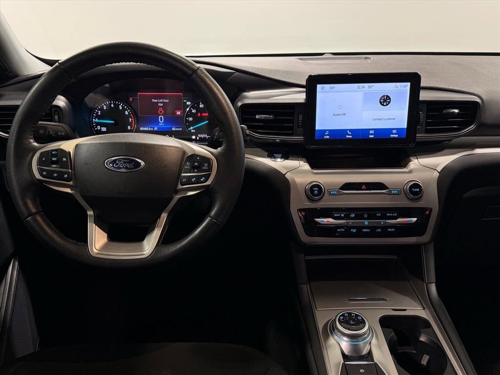 Certified 2023 Ford Explorer XLT image 12