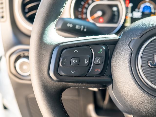 Used 2023 Jeep Wrangler Sport image 23