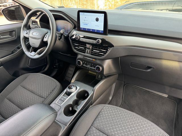 Certified 2024 Ford Escape Active FWD image 20