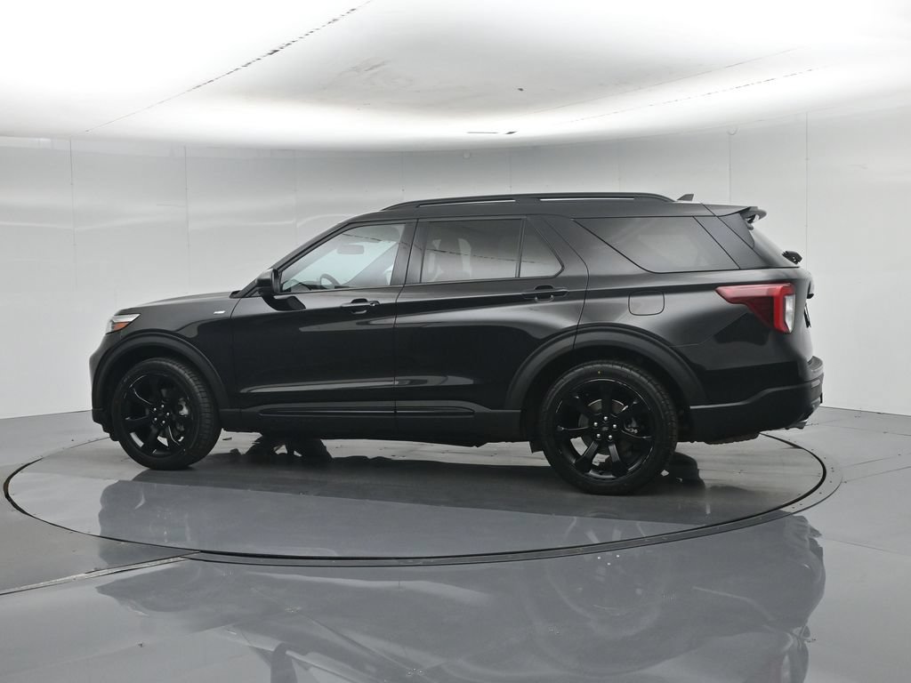 Certified 2023 Ford Explorer ST-Line RWD image 34