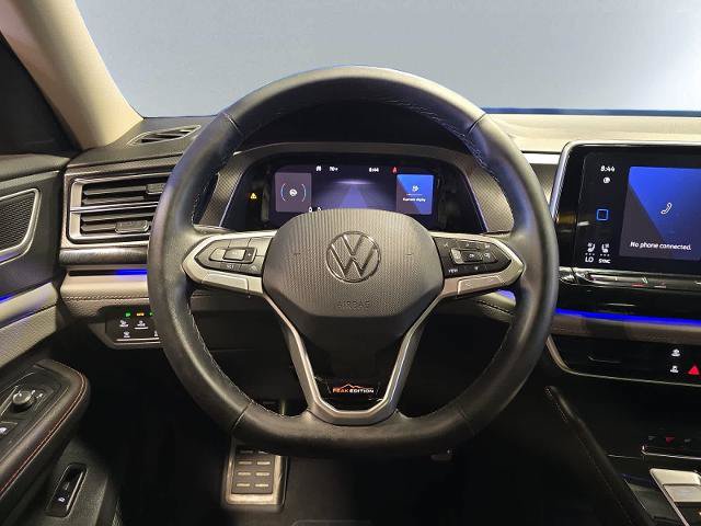 Used 2025 Volkswagen Atlas Peak Edition SE AWD/4WD image 18