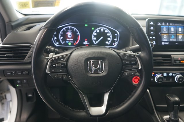 Used 2018 Honda Accord Touring image 28