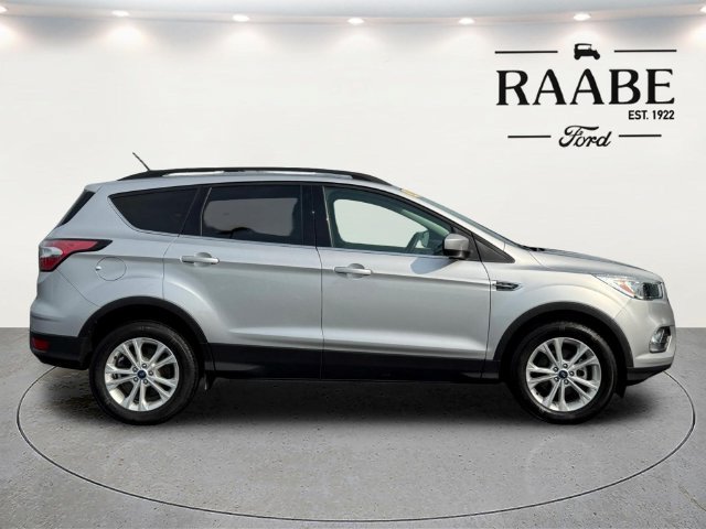 Certified 2018 Ford Escape SE FWD image 8