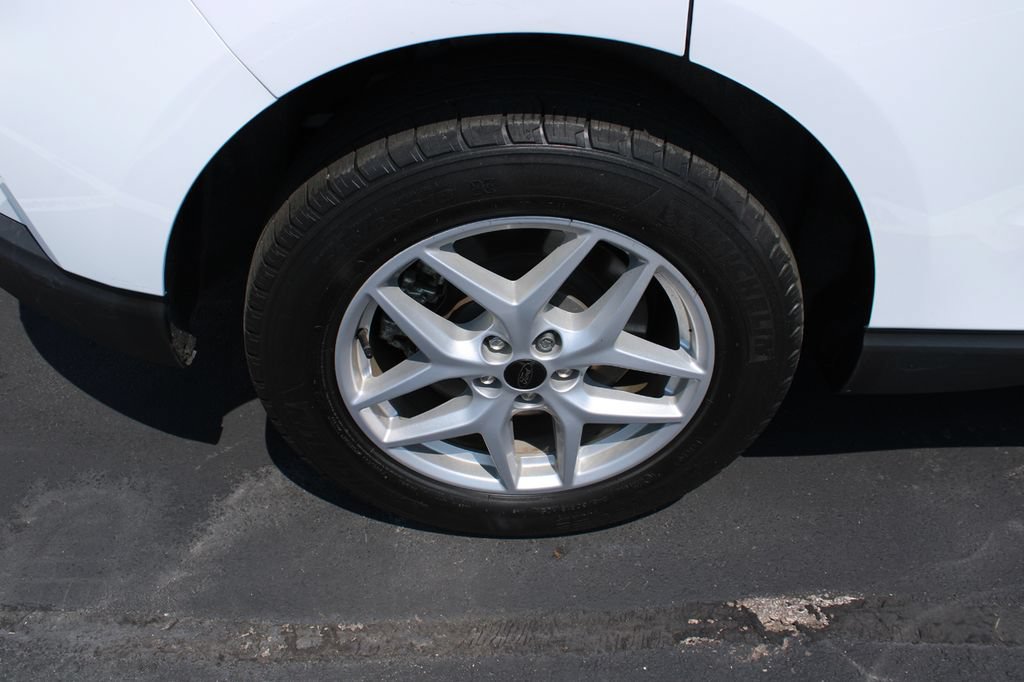 Certified 2023 Ford Edge SEL w/ Convenience Package AWD/4WD image 5