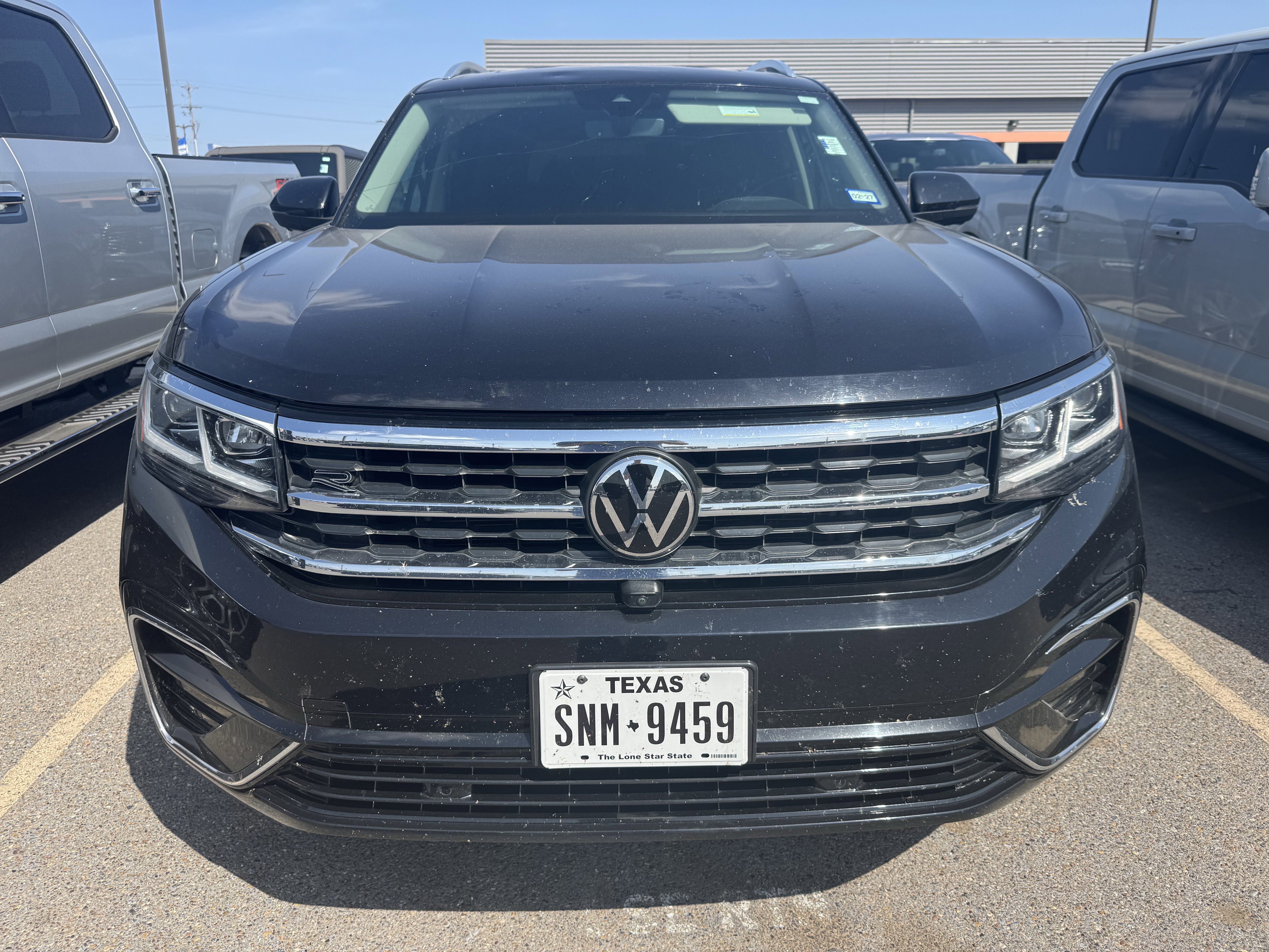 Used 2023 Volkswagen Atlas SEL Premium AWD/4WD image 1