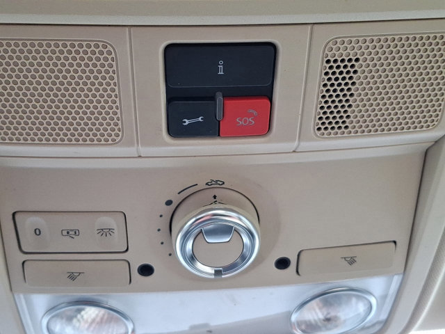 Used 2017 Volkswagen Jetta SE image 27