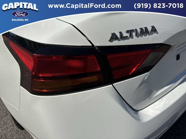 Used 2025 Nissan Altima 2.5 SV AWD/4WD image 15