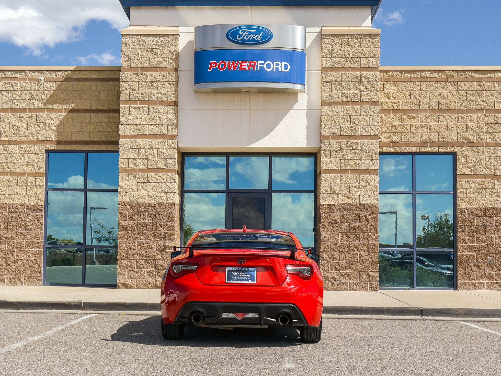 Used 2018 Toyota 86 RWD image 7