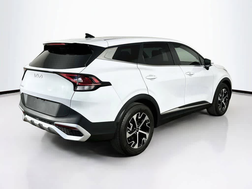 Used 2025 Kia Sportage EX FWD image 5