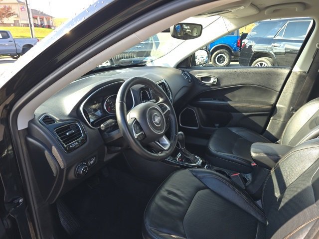 Used 2018 Jeep Compass Limited w/ Navigation Group image 10