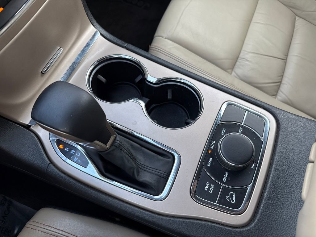 Used 2017 Jeep Grand Cherokee Limited 75th Anniversary image 24