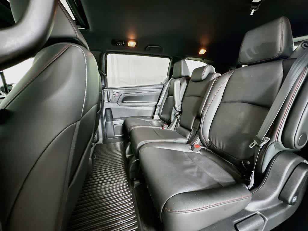 Used 2025 Honda Odyssey Sport-L image 13
