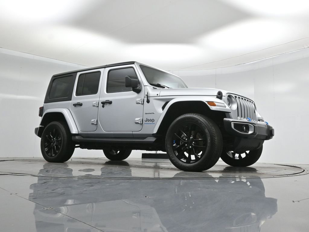 Used 2023 Jeep Wrangler Unlimited Sahara image 4
