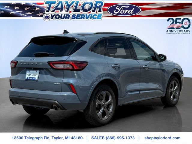 Certified 2024 Ford Escape ST-Line w/ Tech Pack #1 AWD/4WD image 4