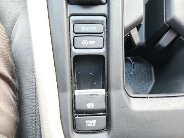 Used 2025 Honda Accord SE image 29