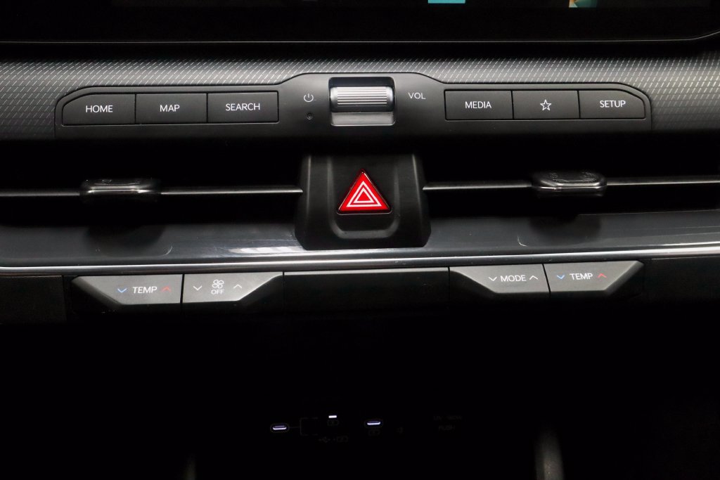 Used 2025 Kia K4 GT-Line w/ GT-Line Sunroof Package FWD image 30