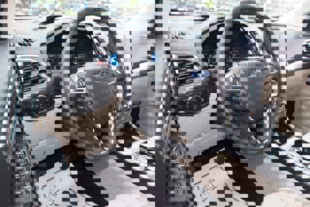 Certified 2024 Ford Edge Titanium w/ Titanium Elite Package image 16